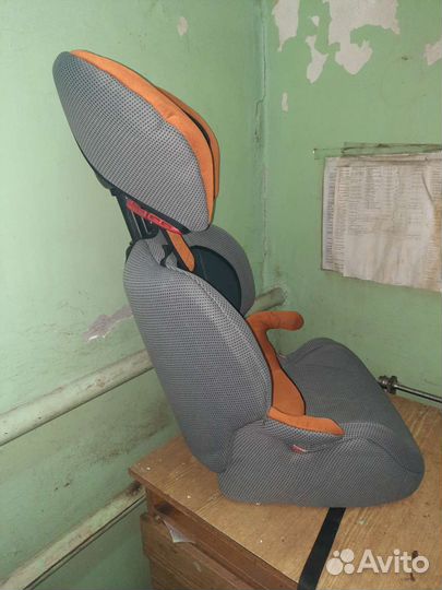 Детское автокресло