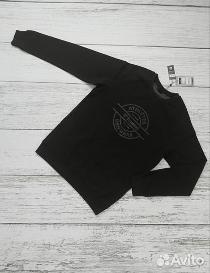 М Свитшот мужской спортивный Hummel