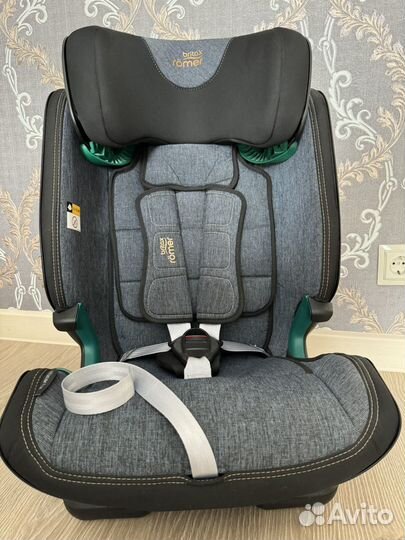Автокресло Britax Romer Advansafix i-Size