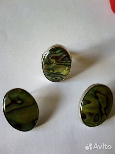 Кольцо и серьги. Серебро. Перламутр