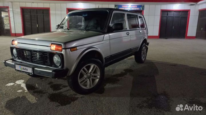 LADA 4x4 (Нива) 1.7 МТ, 2007, битый, 50 000 км