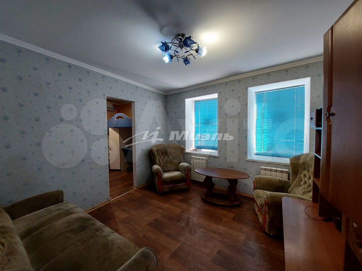 Дом 32,6 м² на участке 1 сот.