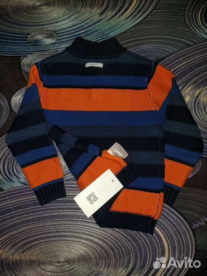 Свитер на мальчика 3-4 года name IT