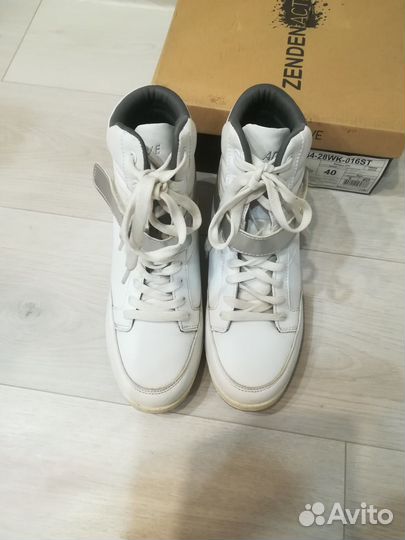 Кроссовки женские на танкетке р.40 (25 см стелька)