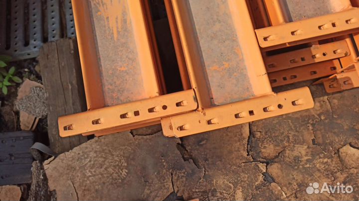 Стеллажи паллетные для склада Стелкон