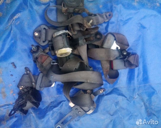 Ремни безопасности toyota