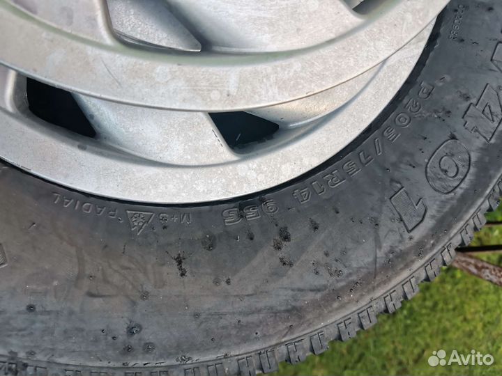 Hankook Zovac HP W401 205/75 R14