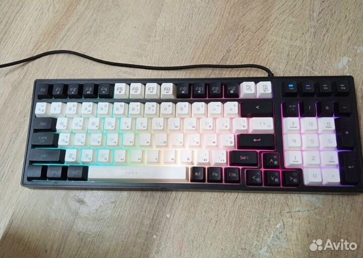 Клавиатура hyper gkey-1000 venom