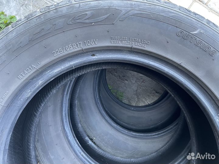 Nitto NT421Q 225/65 R17