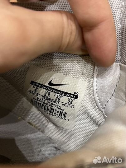 Кроссовки Nike на танкетке
