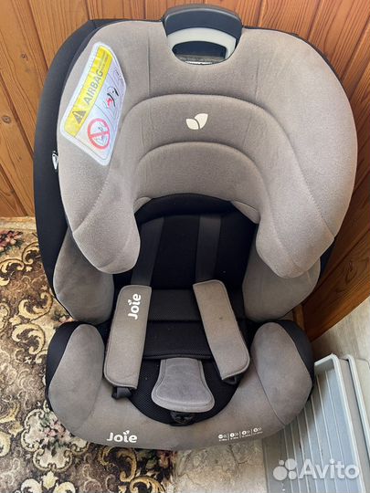 Автокресло joie