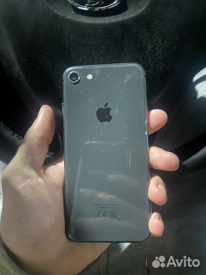 Телефон iPhone 8 64 gb
