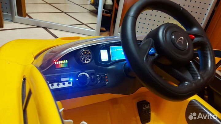 Детский автомобиль на аккумуляторе