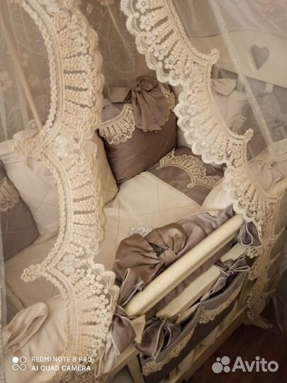 Кровать с балдахином