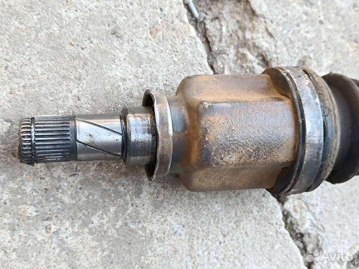 Правая полуось Mitsubishi Colt 6 Z34