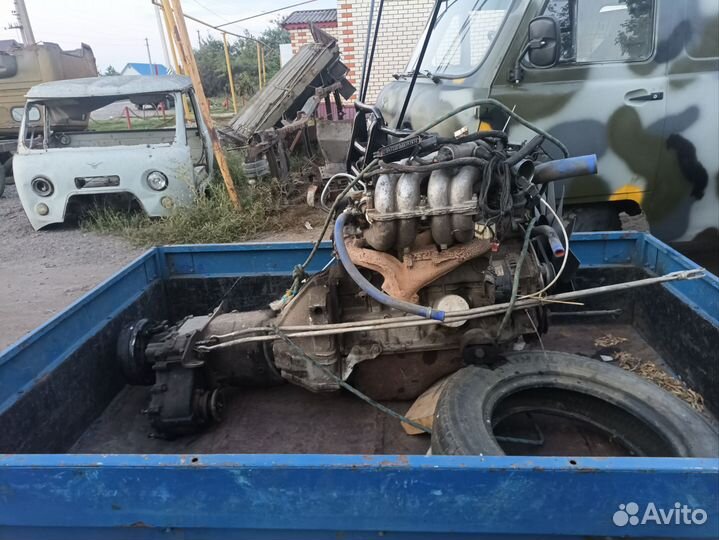 Двигатель УАЗ умз 4213 с кпп