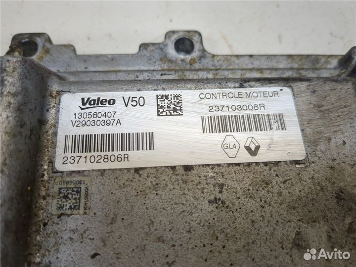 Блок управления двигателем Dacia Sandero 2012, 2013