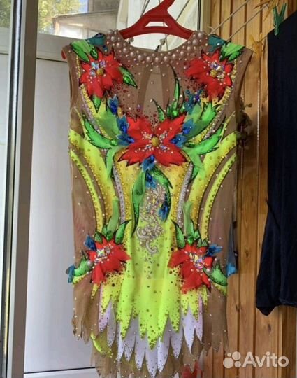 Купальник для художественной гимнастики