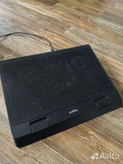 Подставка с охлаждением для ноутбука