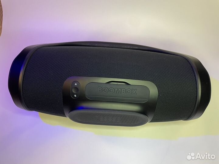 Колонка JBL boombox