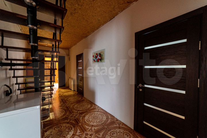 Коттедж 151,8 м² на участке 6,3 сот.