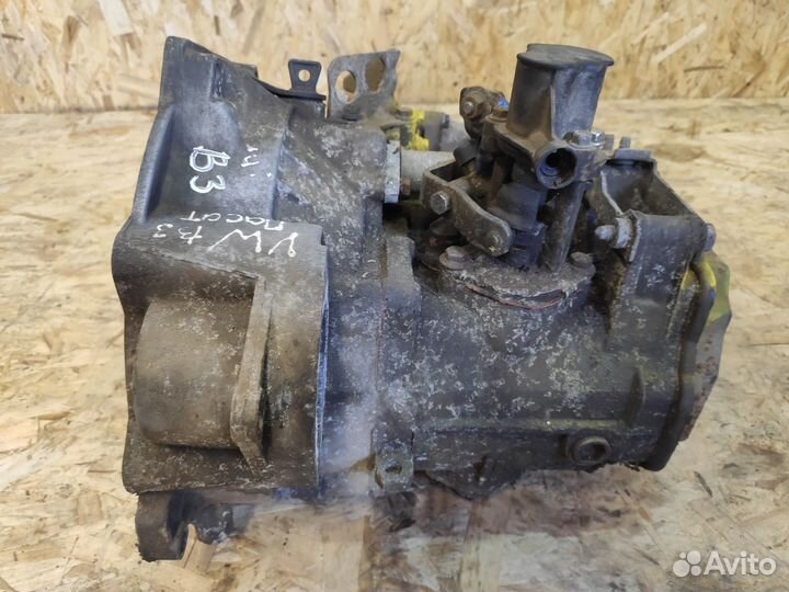 Коробка передач Volkswagen Passat B3 1.8 RP