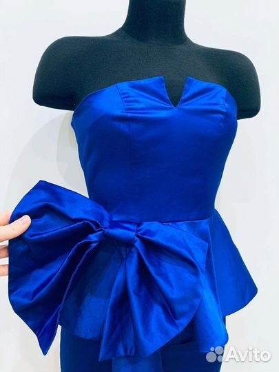 Шикарное платье бандо новое