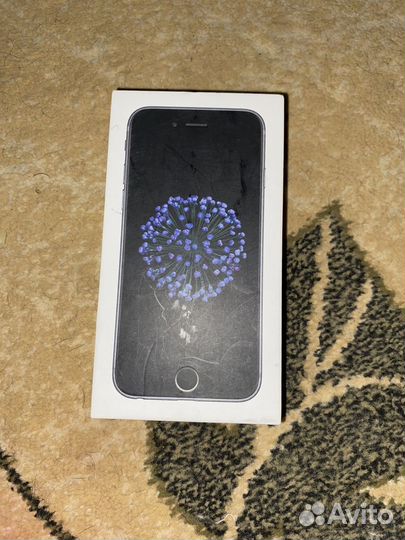 Коробка от iPhone 6s