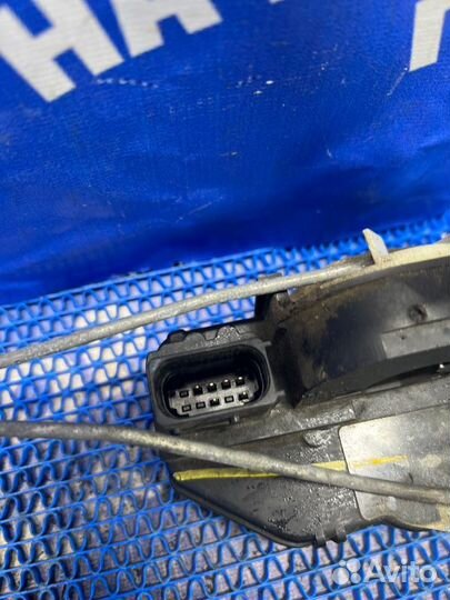 Передний правый замок двери Chevrolet Aveo T300