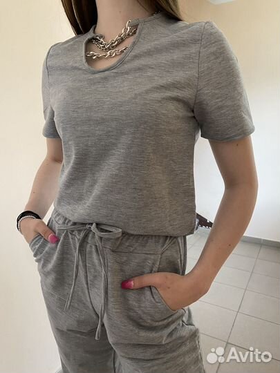 Спортивный костюм новый