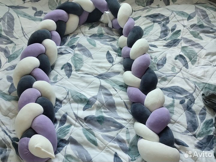 Бортики в детскую кроватку коса