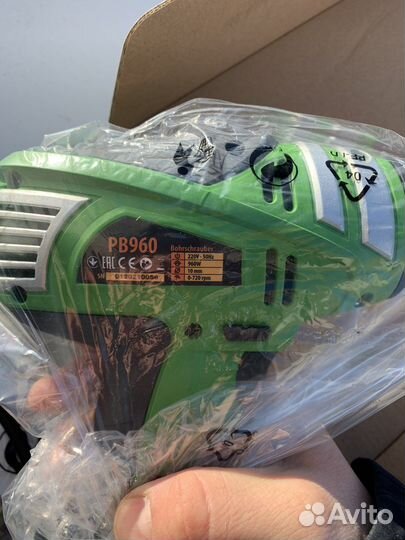 Шуруповерт сетевой