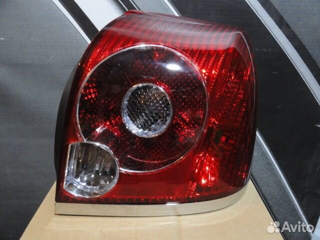Avensis 06 Фонарь задний внешний правый (Китай)