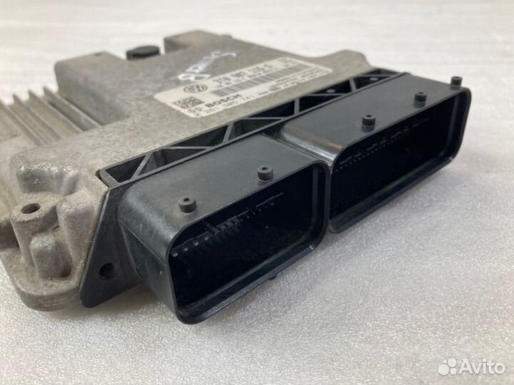 Блок управления двигателем Skoda Superb седан cdaa