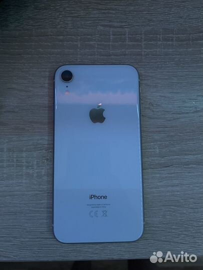 iPhone Xr, 64 ГБ
