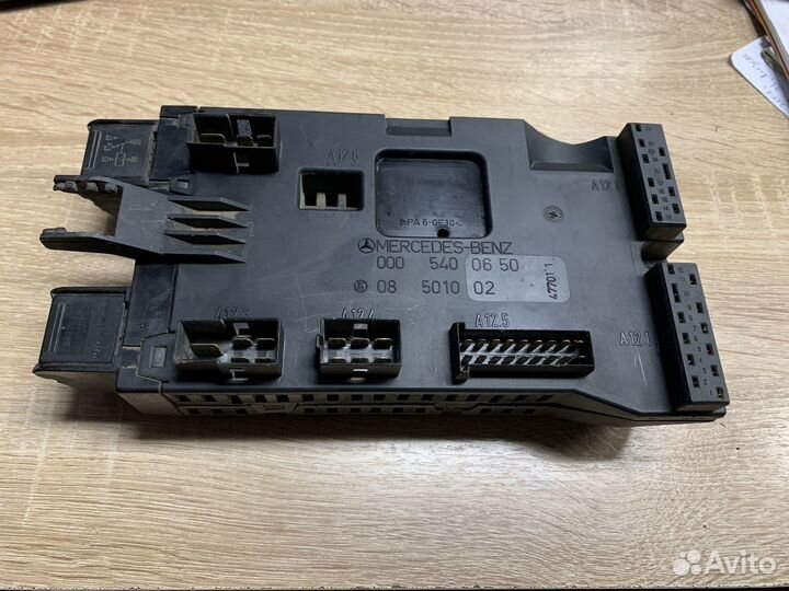 Блок предохранителей MB Sprinter (901-905)