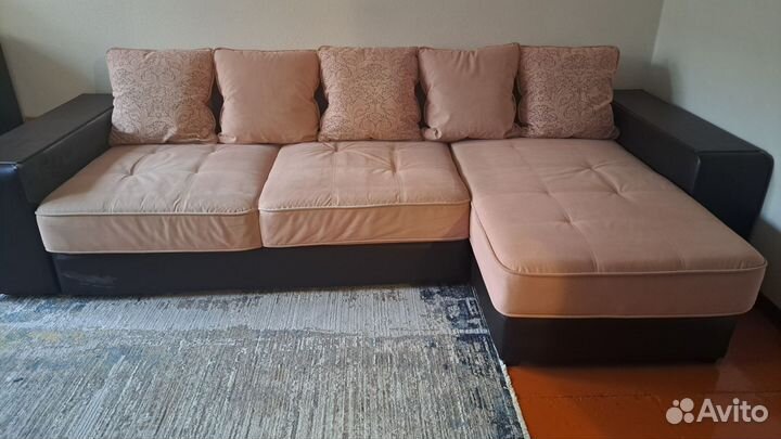 Угловой диван бу