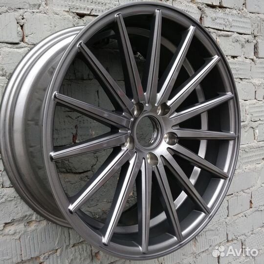 Новые диски Vossen VFS-2 R18 5x112 для Mercedes