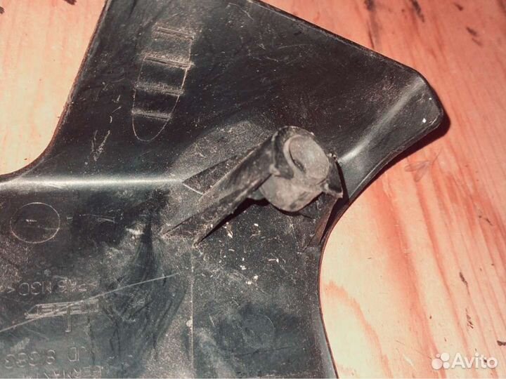 Крышка двс ауди а4 8е б7