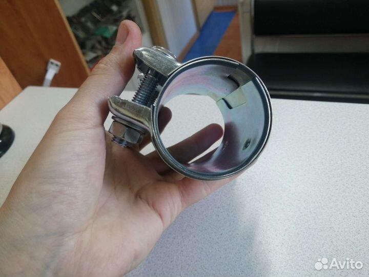 Хомут глушителя Passat B6 55x95мм