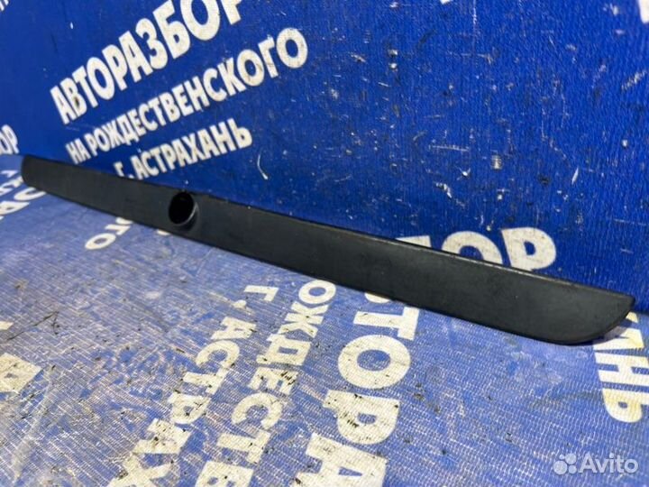 Накладка крышки багажника Bmw E36 седан 1996