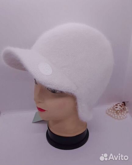 Шапка женская вязаная