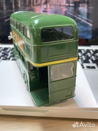 Масштабная модель автобуса