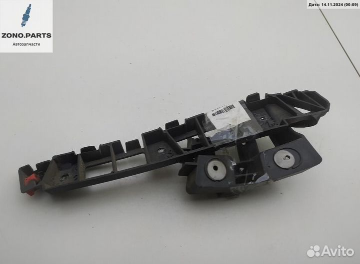 Кронштейн бампера переднего 13268252 на Opel Meriva B