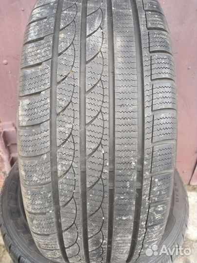 Tracmax Ice-Plus S210 225/45 R18 95V