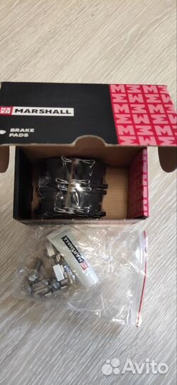 Колодки тормозные задние M2623554