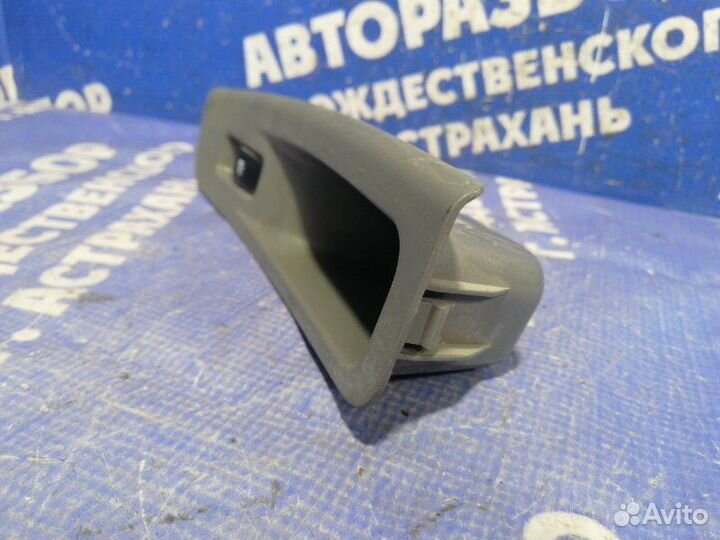 Кнопка стеклоподъемника Chevrolet Lacetti седан