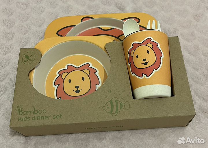 Набор детской посуды из 5 предметов из бамбука