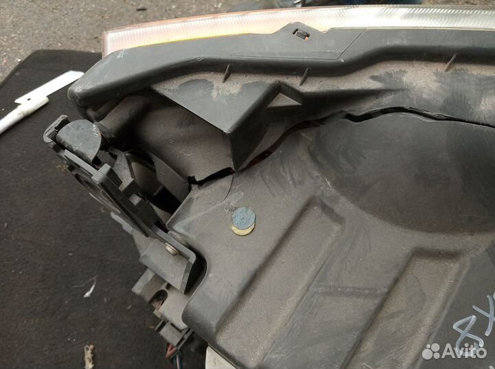 Фара левая в сборе Discovery 3 L319 2004-09