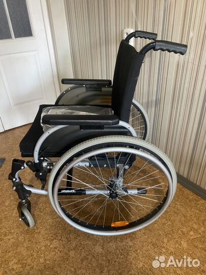 Инвалидная коляска